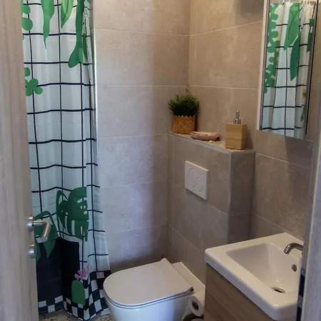 Apartma Edra - Zusterna Koper Exterior photo